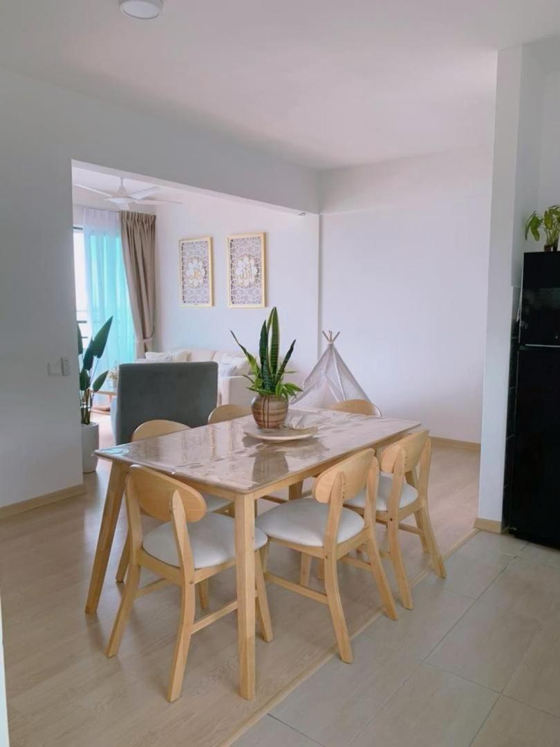 Pantai Puteri Melaka - Seaview 2 Bedroom Tanjung Kling Zewnętrze zdjęcie